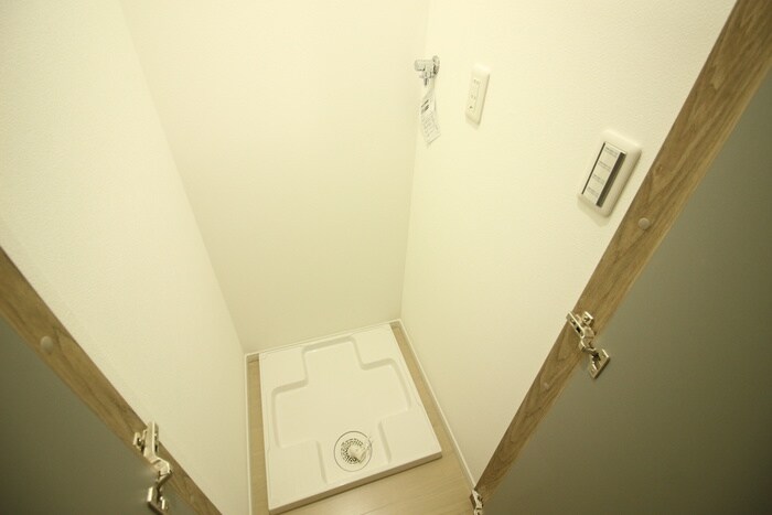 物件内観写真15　(室内からの展望)