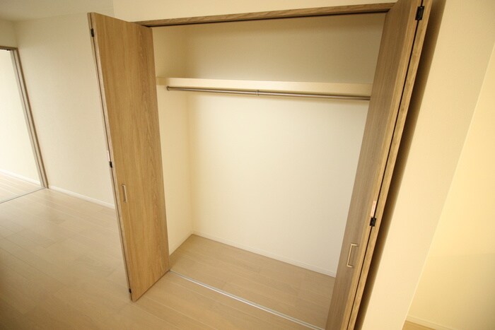 物件内観写真16　(収納)