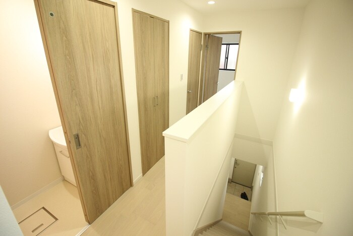 物件内観写真19　(廊下)