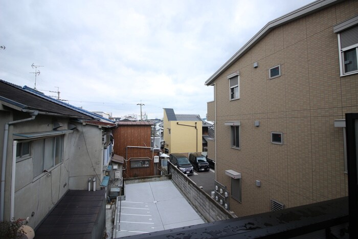 物件内観写真22　(室内からの展望)