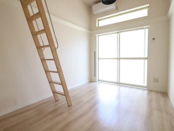 物件内観写真7　(居室)
