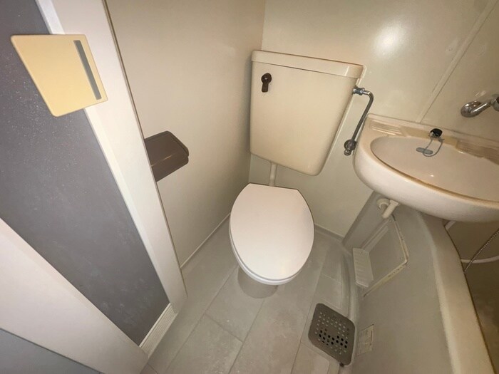 物件内観写真11　(トイレ)