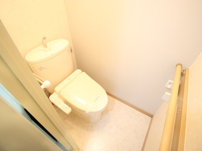 物件内観写真13　(トイレ)