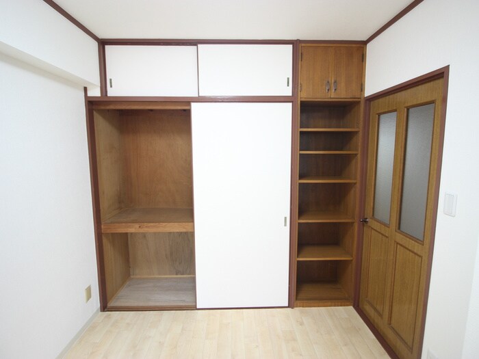 物件内観写真15　(収納)