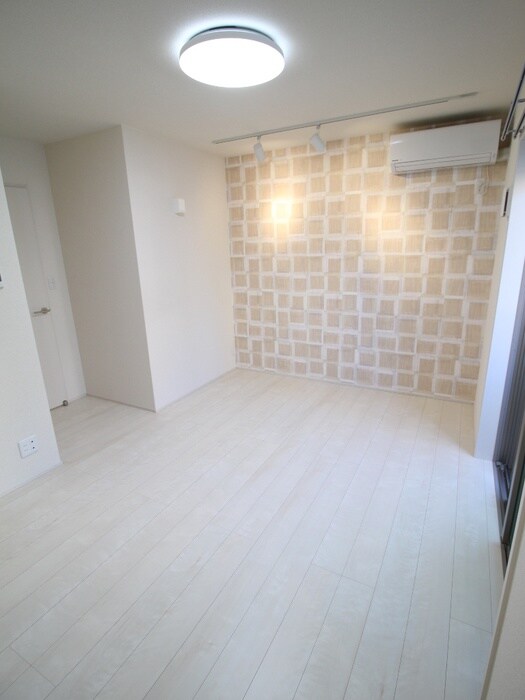 物件内観写真16　(居室)