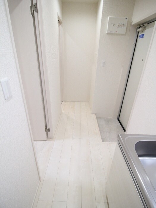 物件内観写真22　(廊下)