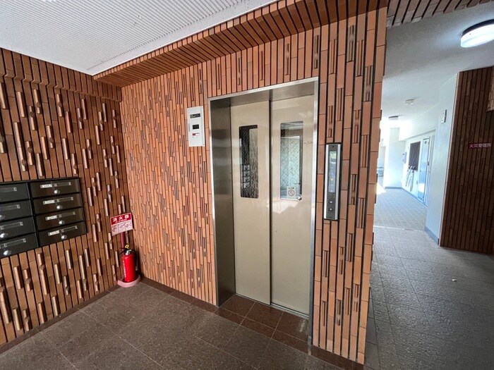 物件外観写真5　(建物設備)