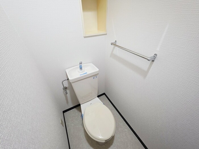 物件内観写真10　(トイレ)