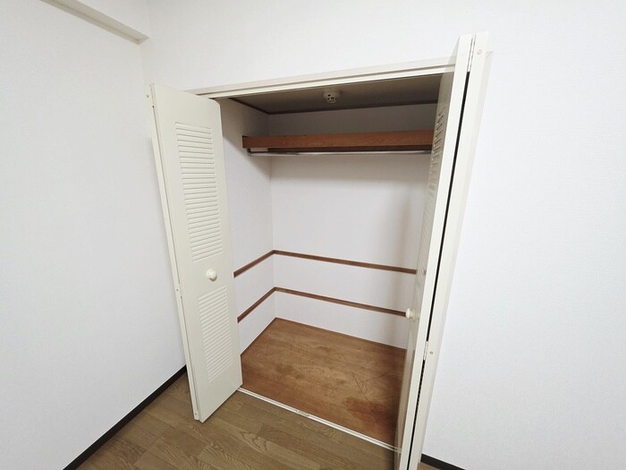 物件内観写真14　(収納)