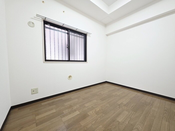 物件内観写真21　(居室)