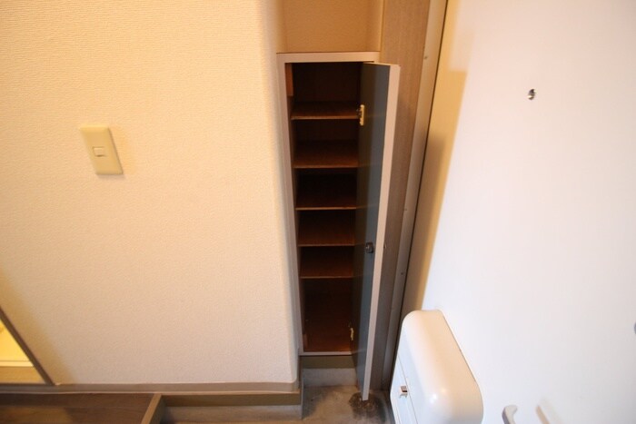 物件内観写真17　(靴箱)
