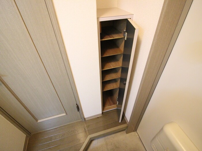 物件内観写真18　(靴箱)