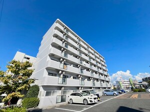 アイランド小野山外観写真