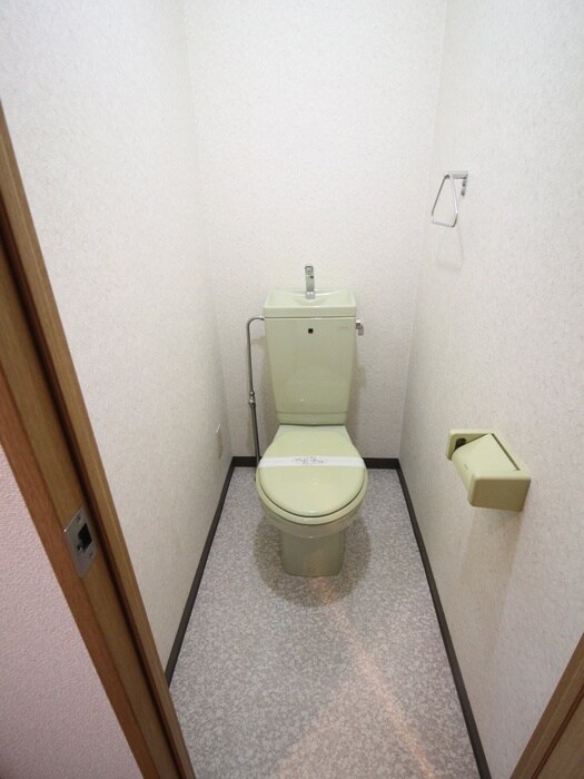 物件内観写真10　(トイレ)