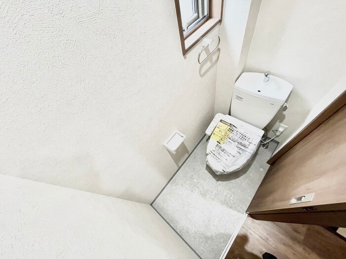 物件内観写真10　(トイレ)