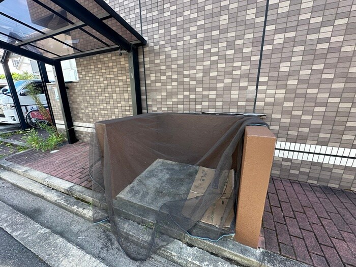 物件外観写真6　(建物設備)