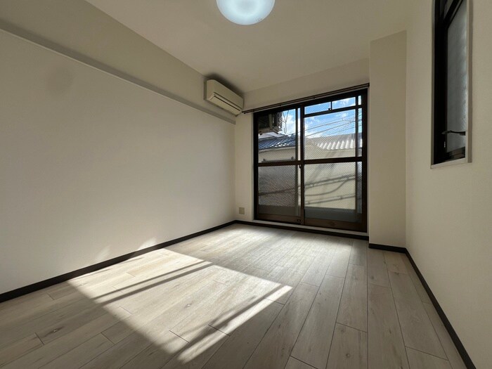 物件内観写真12　(居室)