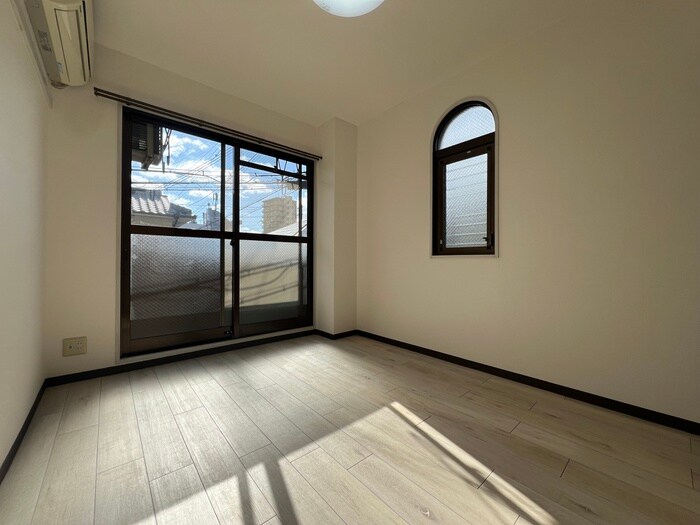 物件内観写真13　(居室)