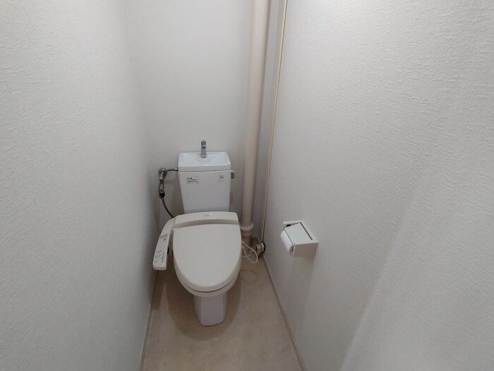 物件内観写真16　(トイレ)