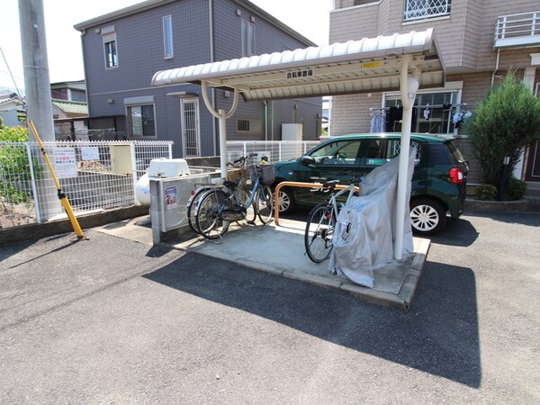 駐輪場