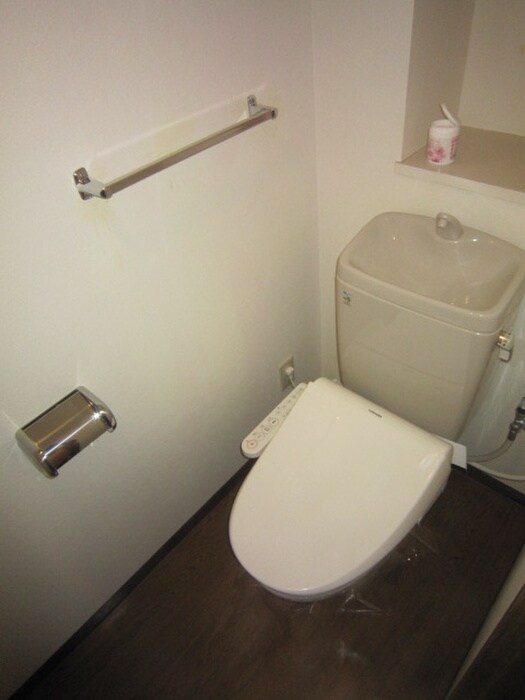 物件内観写真11　(トイレ)