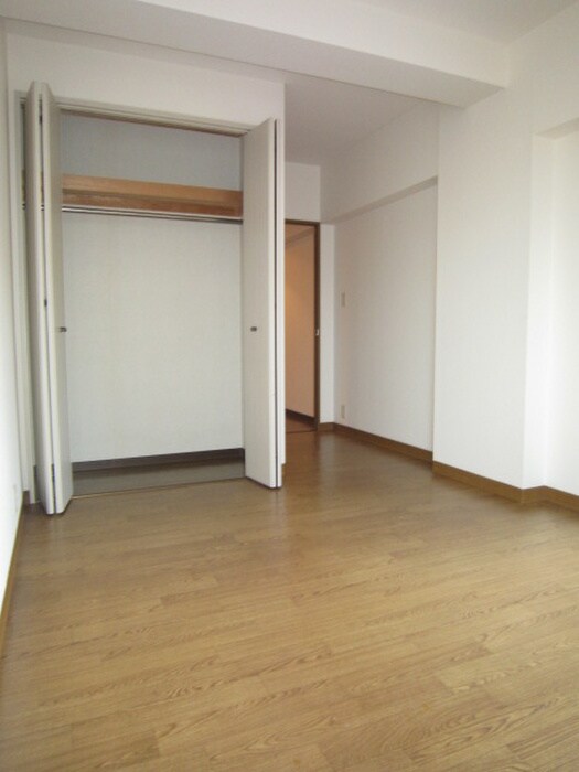 物件内観写真15　(居室)