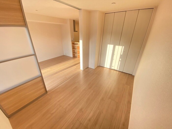 物件内観写真8　(居室)