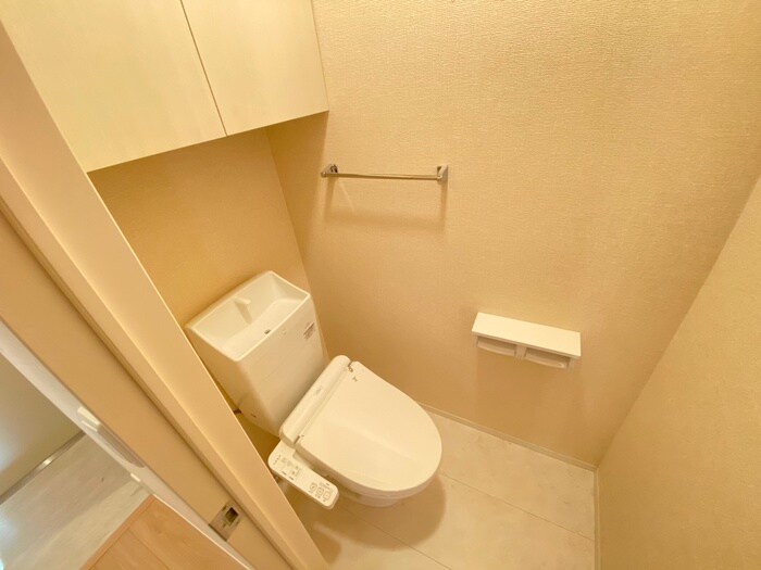 物件内観写真15　(トイレ)