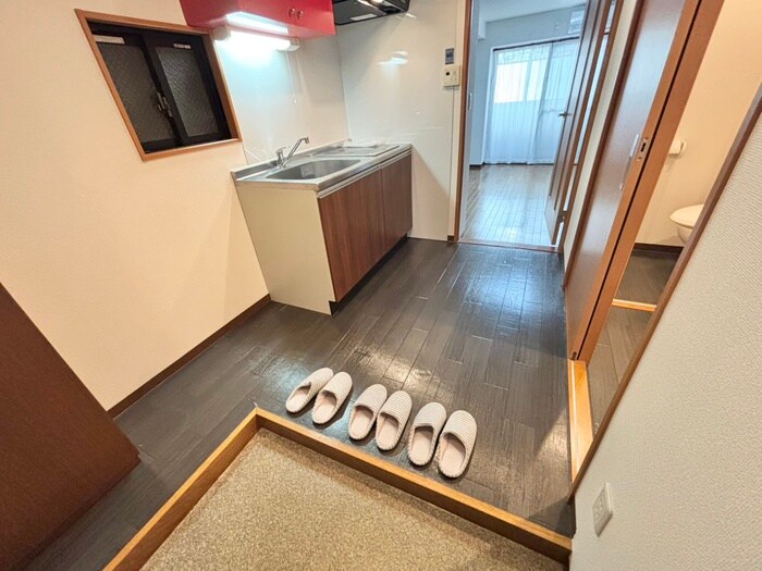 物件内観写真6　(廊下)