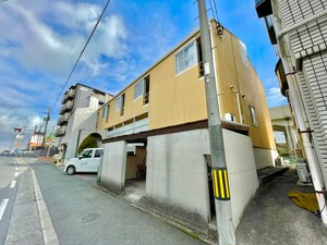 タイム　２外観写真