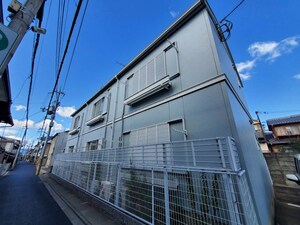 プチセルニヨン外観写真