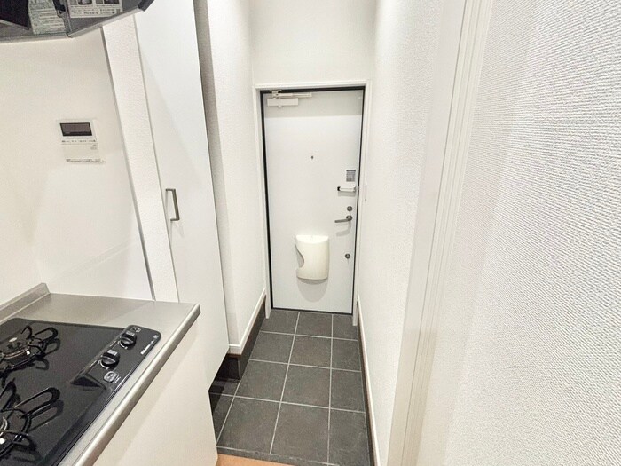 物件内観写真19　(玄関)
