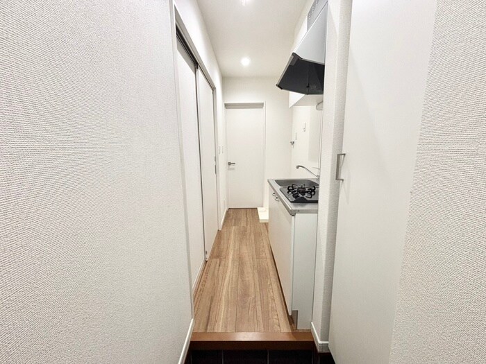 物件内観写真21　(廊下)