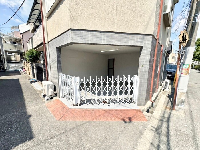 物件外観写真3　(建物設備)