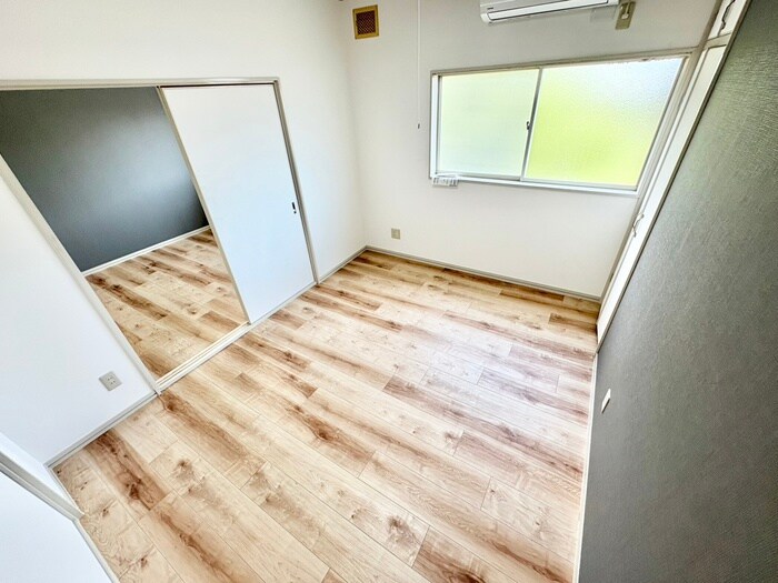 物件内観写真17　(居室)