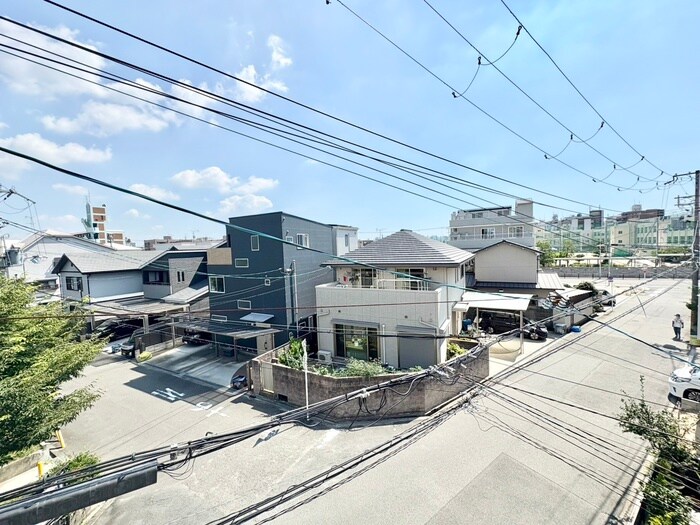 物件内観写真22　(室内からの展望)