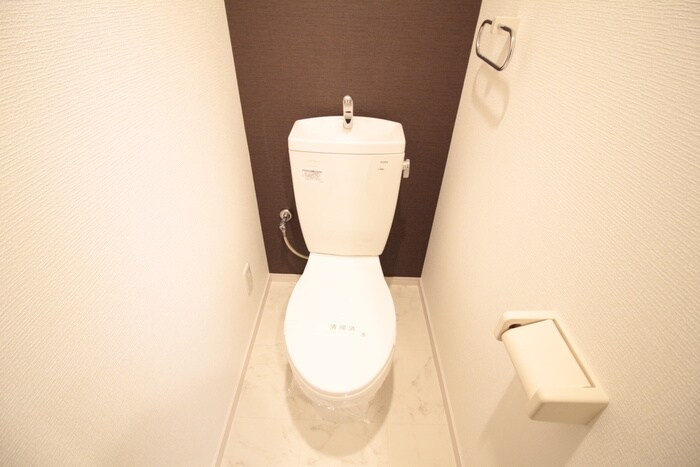 物件内観写真15　(トイレ)