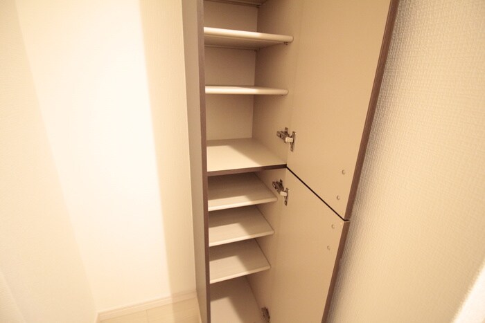 物件内観写真17　(靴箱)