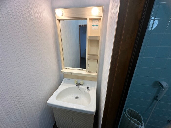 物件内観写真8　(洗面)