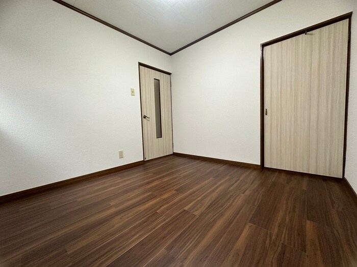 物件内観写真12　(居室)