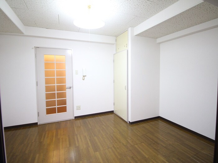 物件内観写真21　(居室)