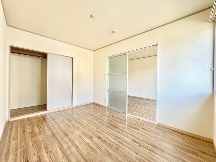 物件内観写真11　(居室)