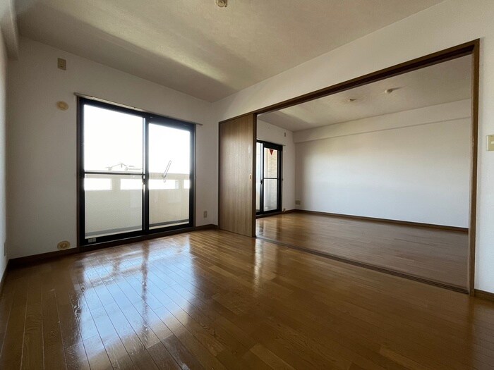 プレサンス京大南（７０４）の居室