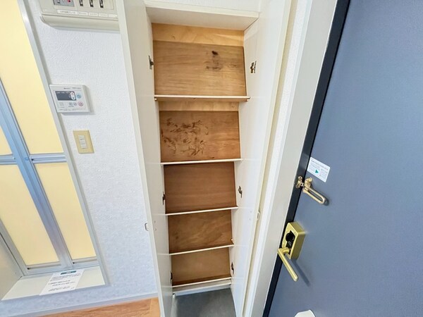 靴箱