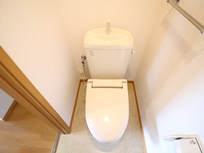 物件内観写真14　(トイレ)