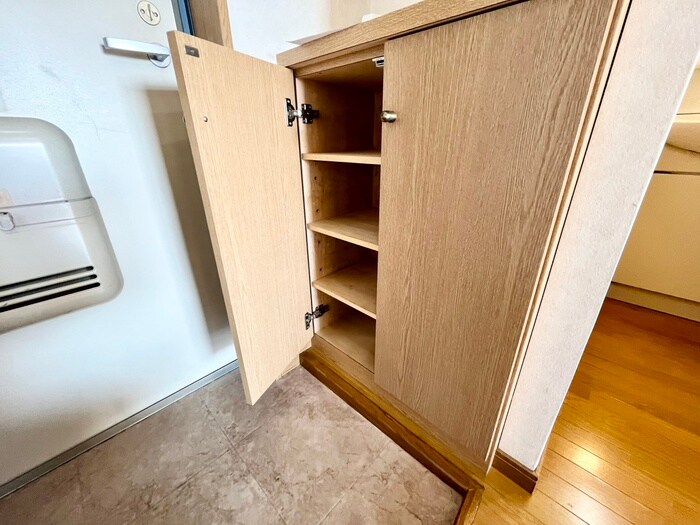 物件内観写真14　(靴箱)