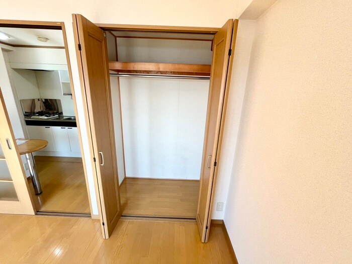 物件内観写真15　(収納)
