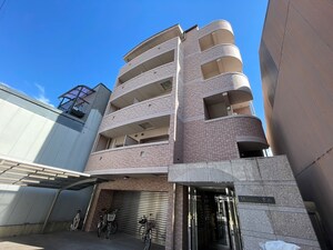 メゾネット東山外観写真