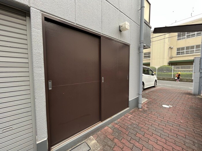 物件外観写真6　(建物設備)