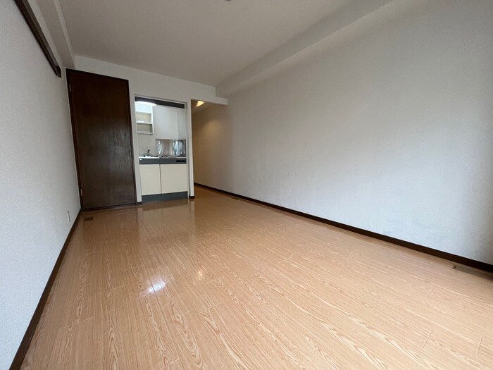 物件内観写真22　(居室)